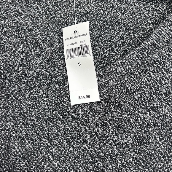 Gap Long Sleeve Sweater - Picture 3 of 5